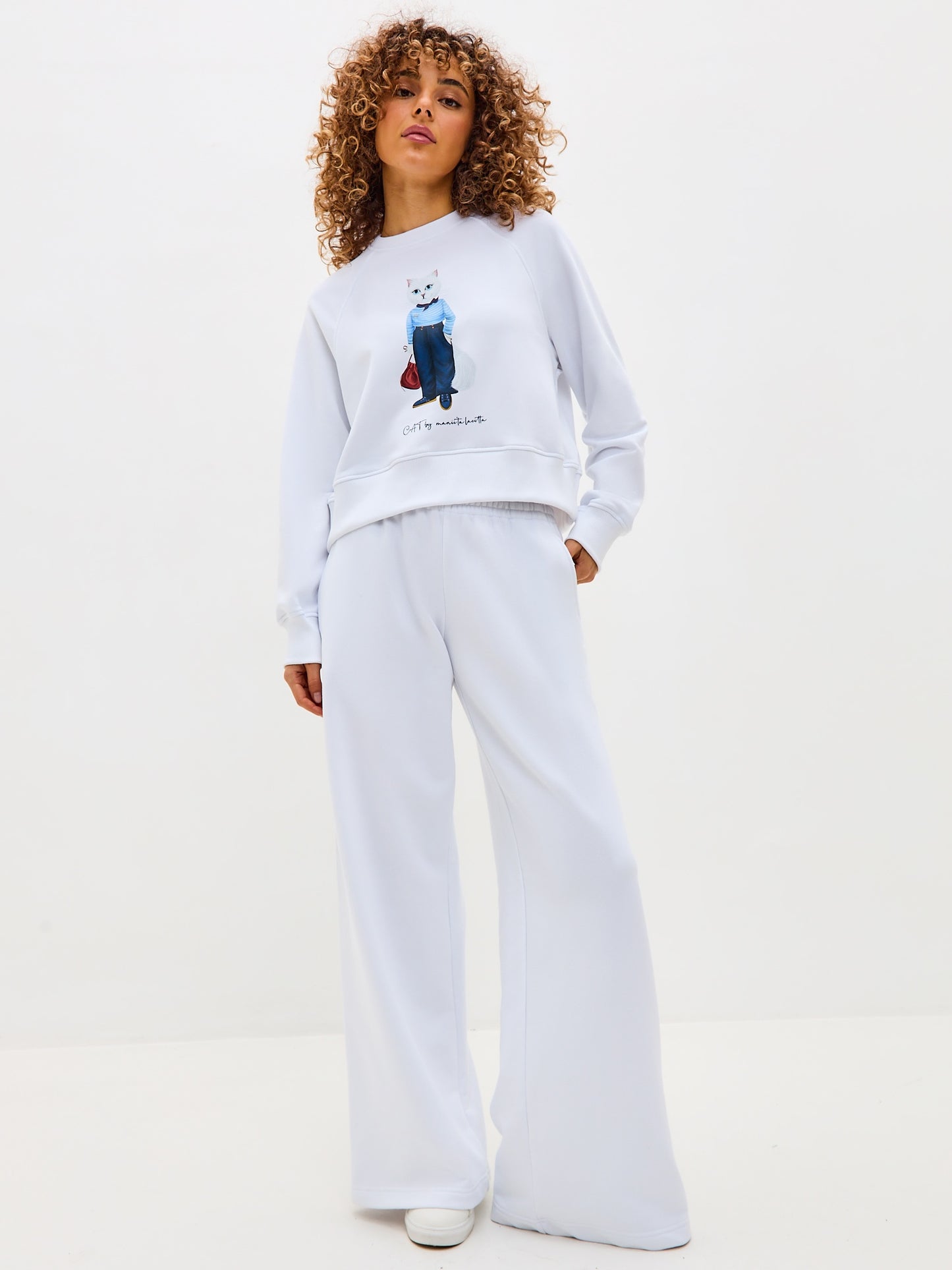 Set: White Printed Sweatshirt MARINER CAT and White Sweatpants