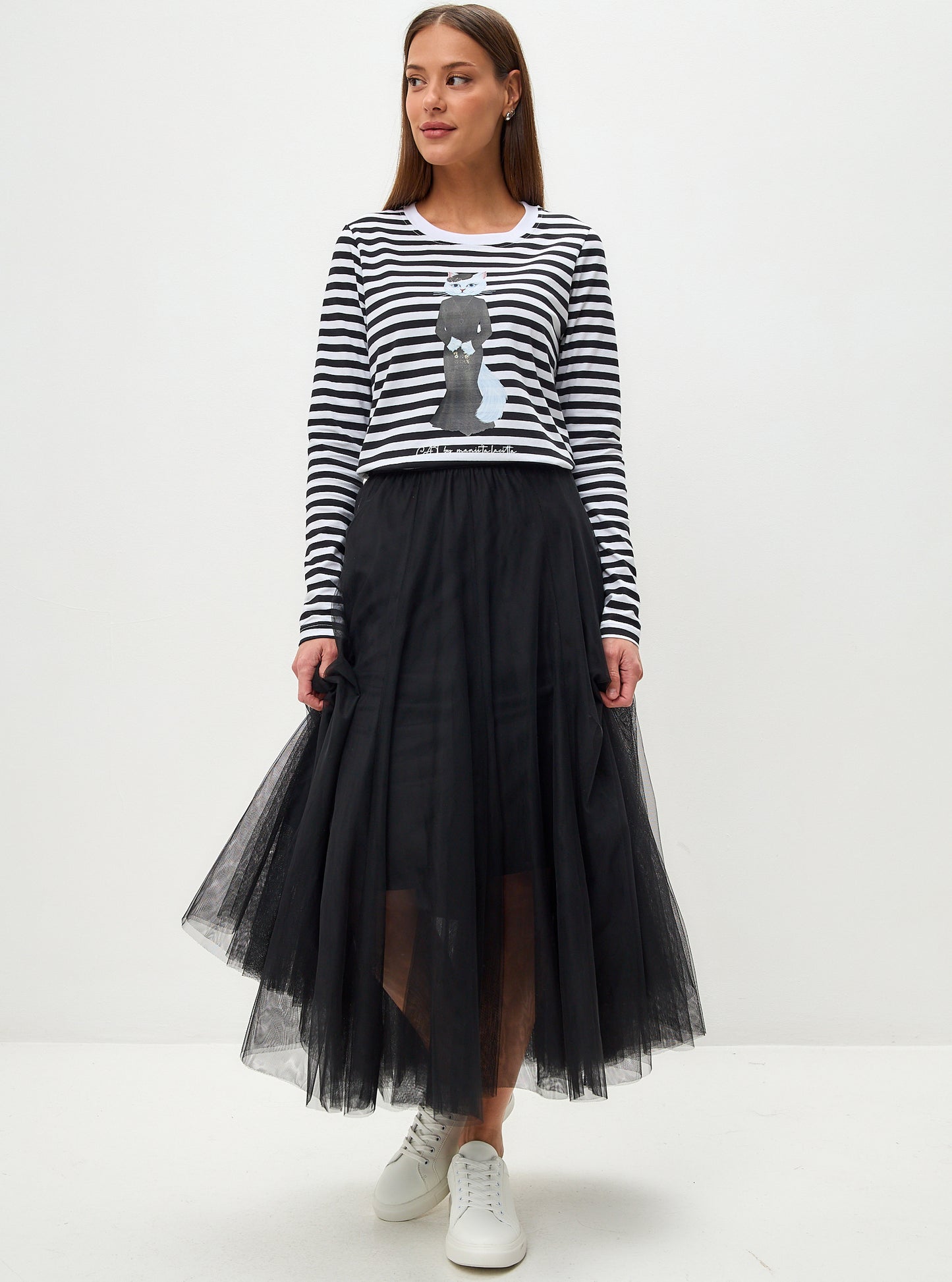 Set: women's long sleeve striped with white cat and black mesh skirt