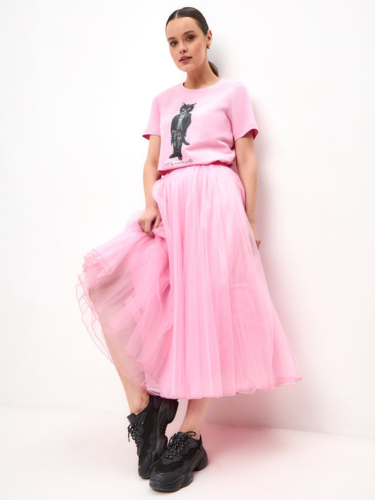 Set: women's pink T-shirt with a white cat and pink mesh maxi skirt